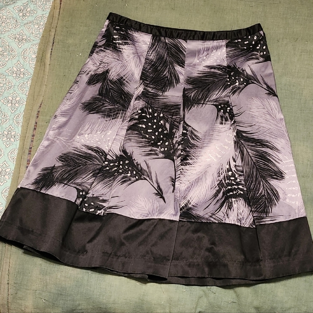 East 5th brand, Elegant Black and Gray Women's Skirt, size 12